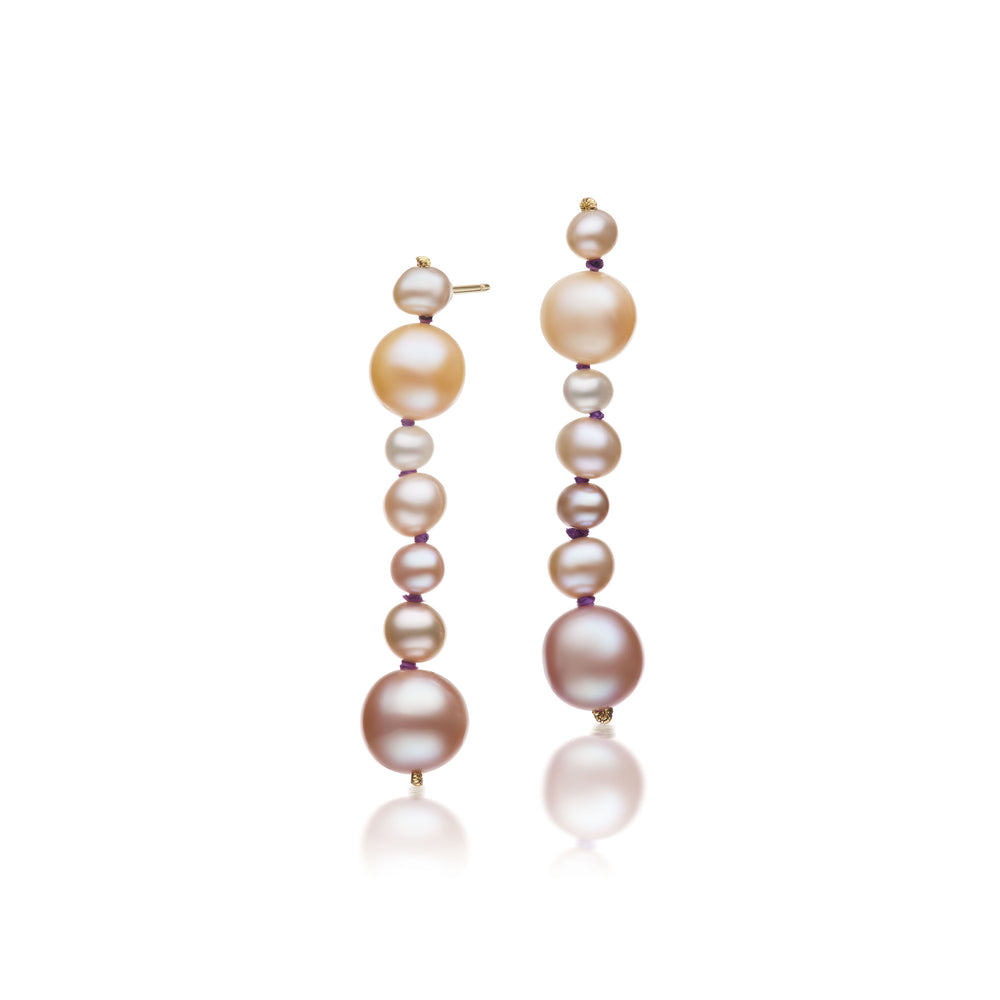 
                  
                    Pearl Girl Earring
                  
                